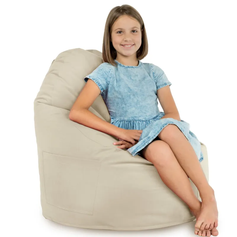 Sillón Porto de terciopelo moderno para una sala elegante