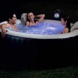 Luz LED multicolor para spa INTEX 28503.