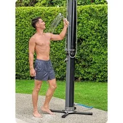 Ducha solar Bestway 58696, ideal para uso en el jardín o en la playa