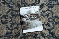 Alfombra NAIN Ornamento vintage 7557/51944 beige / azul oscuro