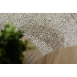 Alfombra suave con diseño étnico, agradable al tacto