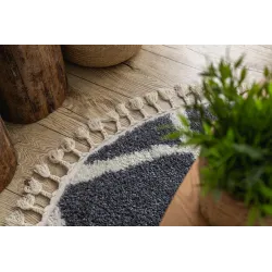 Alfombra versátil para exteriores, ideal para momentos de relax en el jardín