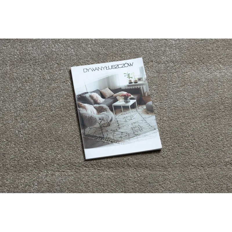 Alfombra moderna beige, ideal para la decoración de salones