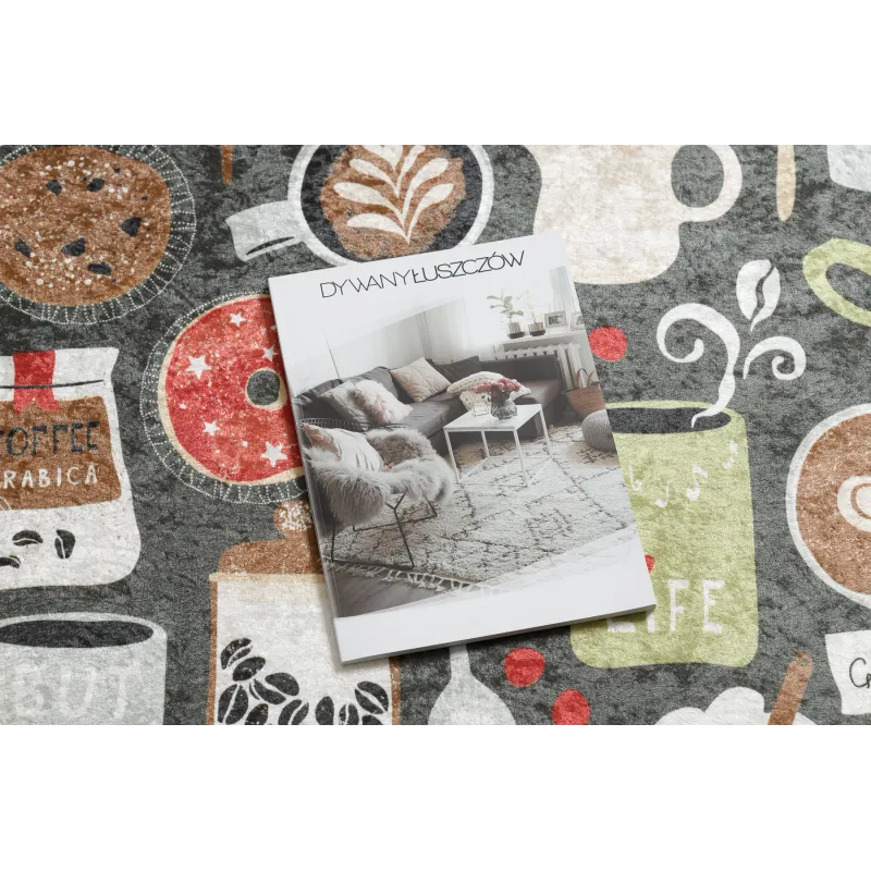 Alfombra ANDRE 1297 suave, ideal para mayor comodidad en la cocina