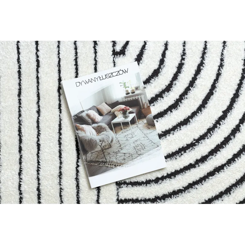Alfombra moderna con diseño geométrico, estilo elegante, ideal para el salón