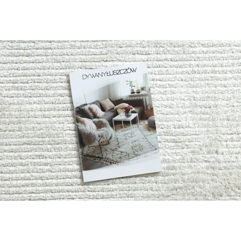 Alfombra moderna color crema, un toque elegante para tu hogar