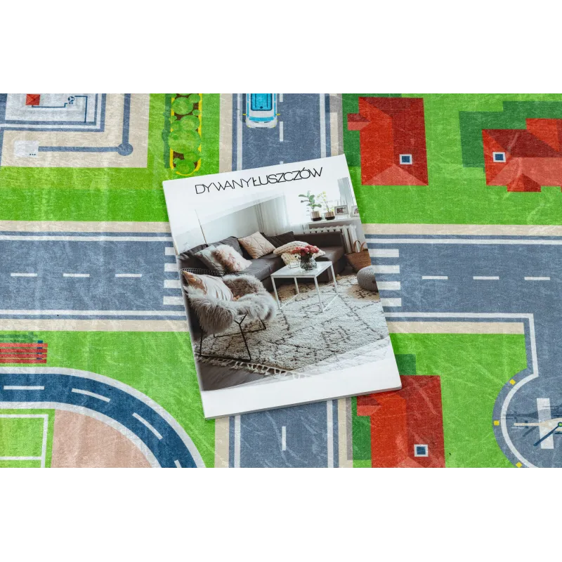 Alfombra BAMBINO 2624 de textura suave, perfecta para jugar