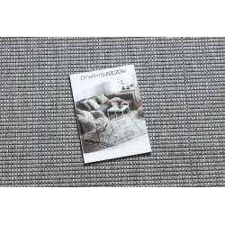 Alfombra TIMO 5979 en gris claro, un toque elegante para exteriores