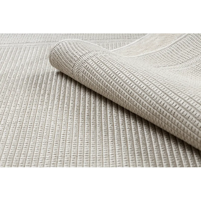 Alfombra TIMO 5979, perfecta para jardines y terrazas