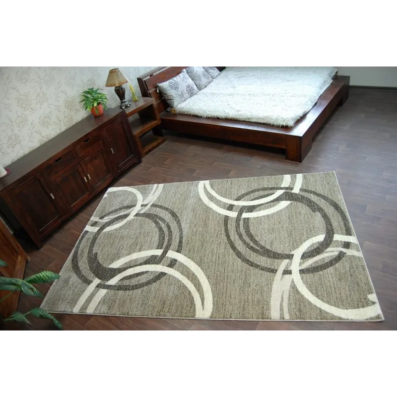 Alfombra moderna en tonos beige y marrón, ideal para cualquier espacio