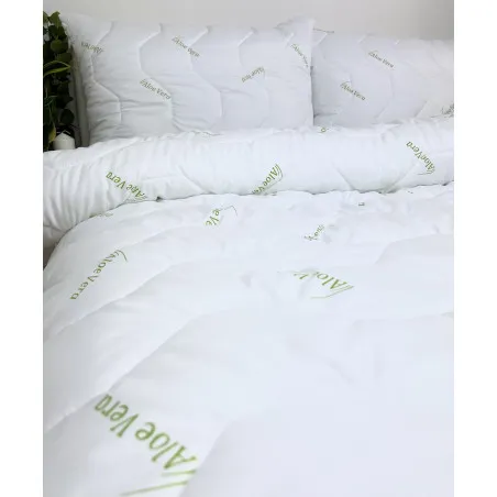 Juego de edredón francés con dos almohadas Aloe Vera, ideal para un dormitorio acogedor