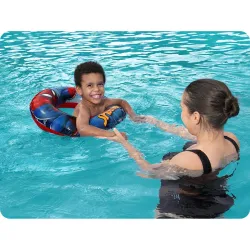 Flotador Spiderman 56 cm, perfecto para jugar en el jardín y en la piscina