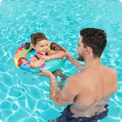 Flotador Disney Princess 56 cm, ideal para piscina o playa