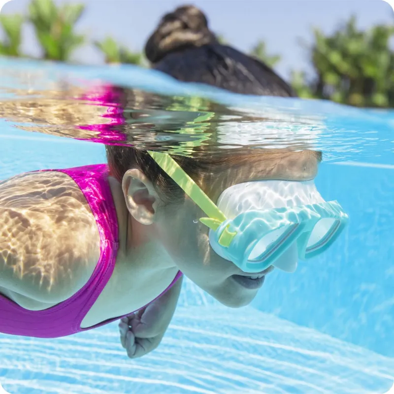Máscara de natación Bestway 22011 perfecta para divertirse en la piscina o en la playa