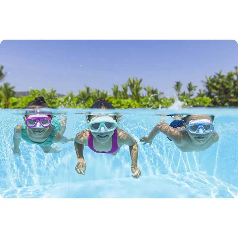 Máscara de natación rosa, perfecta para usar en la piscina o en la playa