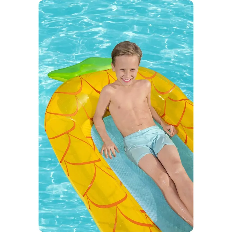 Colchón hinchable piña, cómodo y elegante para relajarse en el agua