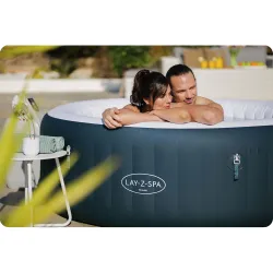 SPA hinchable Lay-Z Miami de material verde, cómodo y relajante