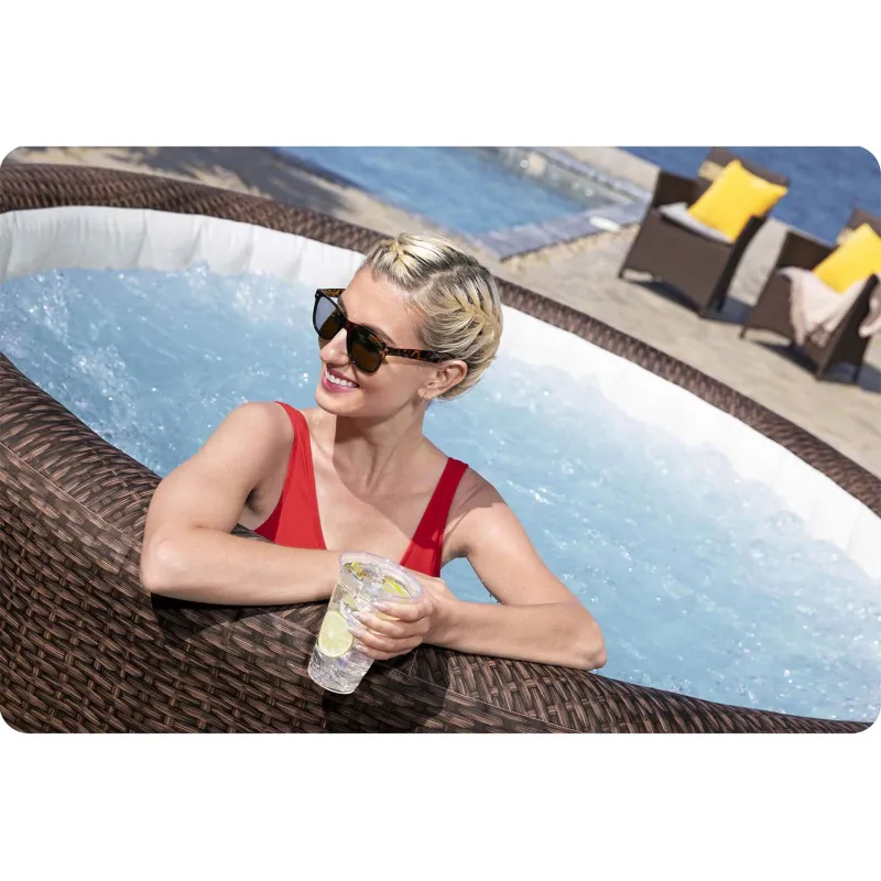 SPA Hinchable Lay-Z Bali con asientos cómodos para 7 personas