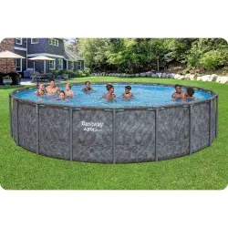 Amplio piscina de jardín 610x132 cm, ideal para fiestas de verano