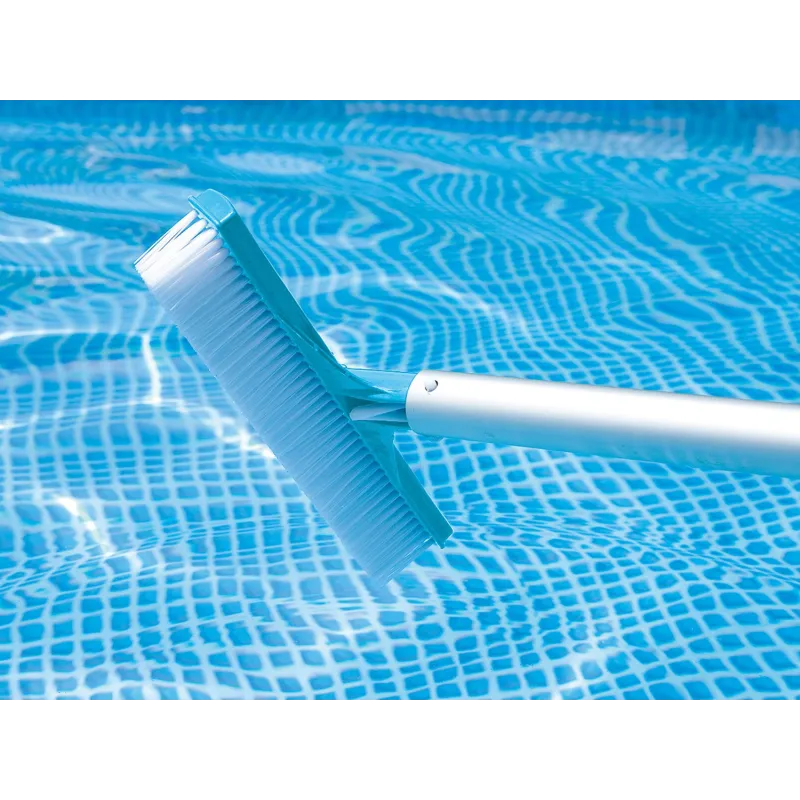 Ideal para uso en el jardín, juego de limpieza de piscina INTEX 28003