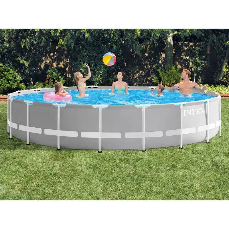 Elegante piscina de jardín 549 x 122 cm para disfrutar en verano