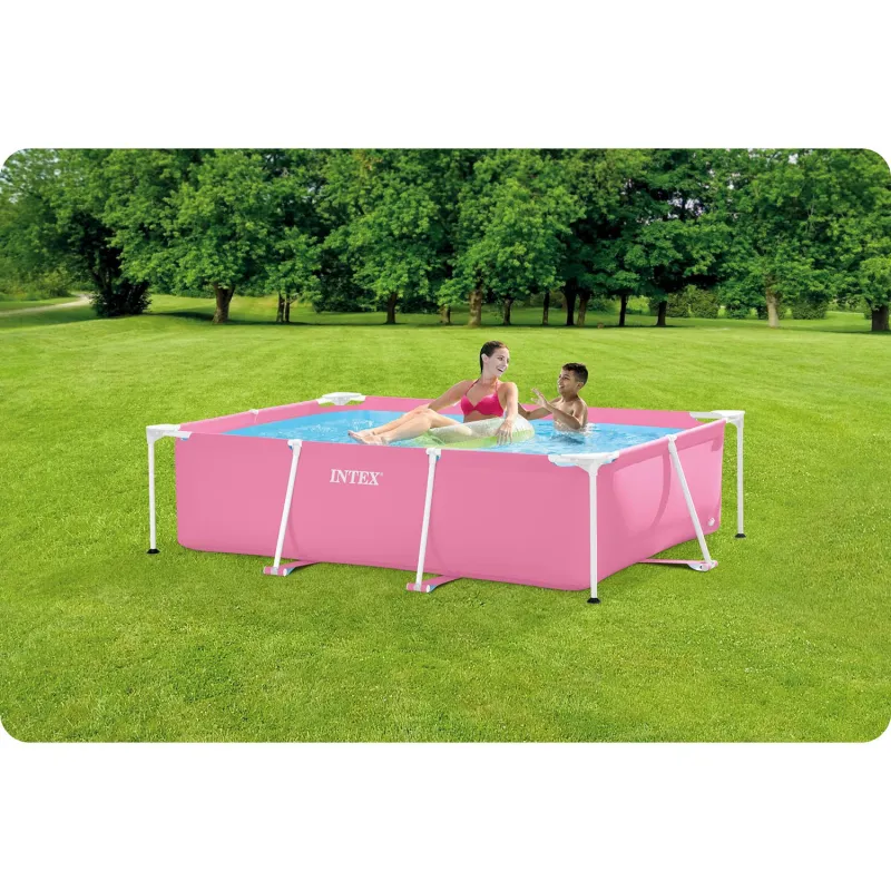 Piscina de jardín, ideal para el juego de los niños en verano