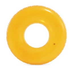 Flotador naranja, ideal para aventuras de verano, flotadores
