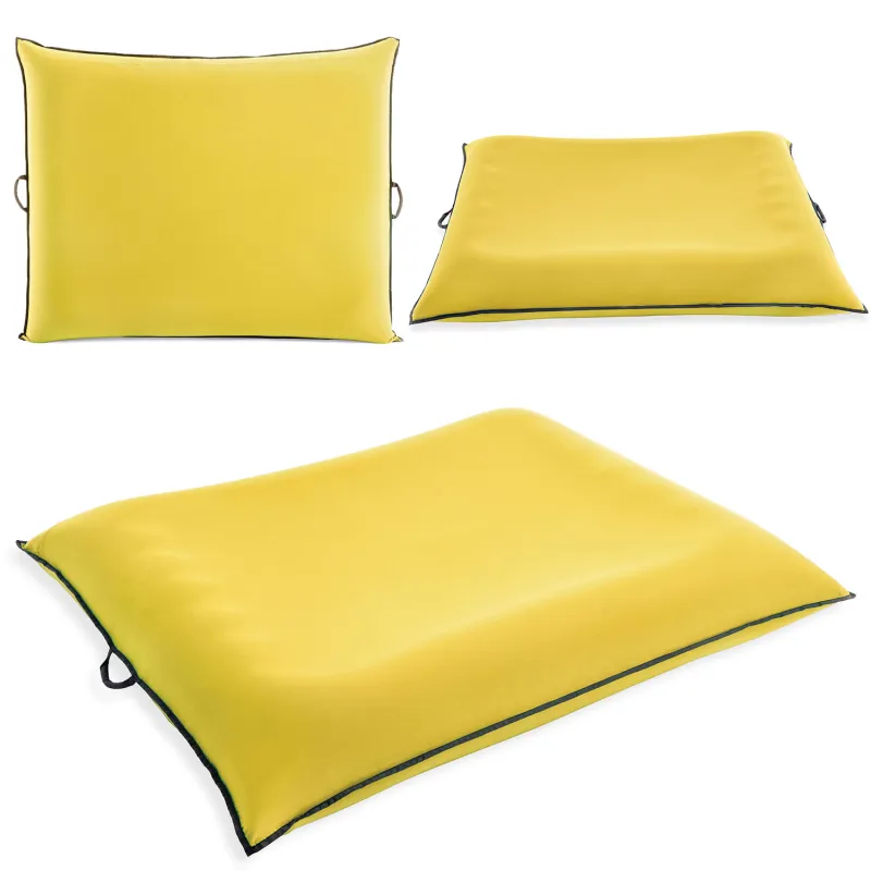Colchón hinchable Luxe Lounge con respaldo cómodo, ideal para diversión acuática