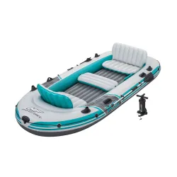 Bote inflable azul, ideal para la recreación y la diversión en el agua