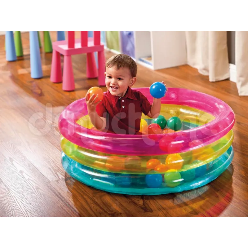 Piscina inflable suave y agradable, ideal para los más pequeños